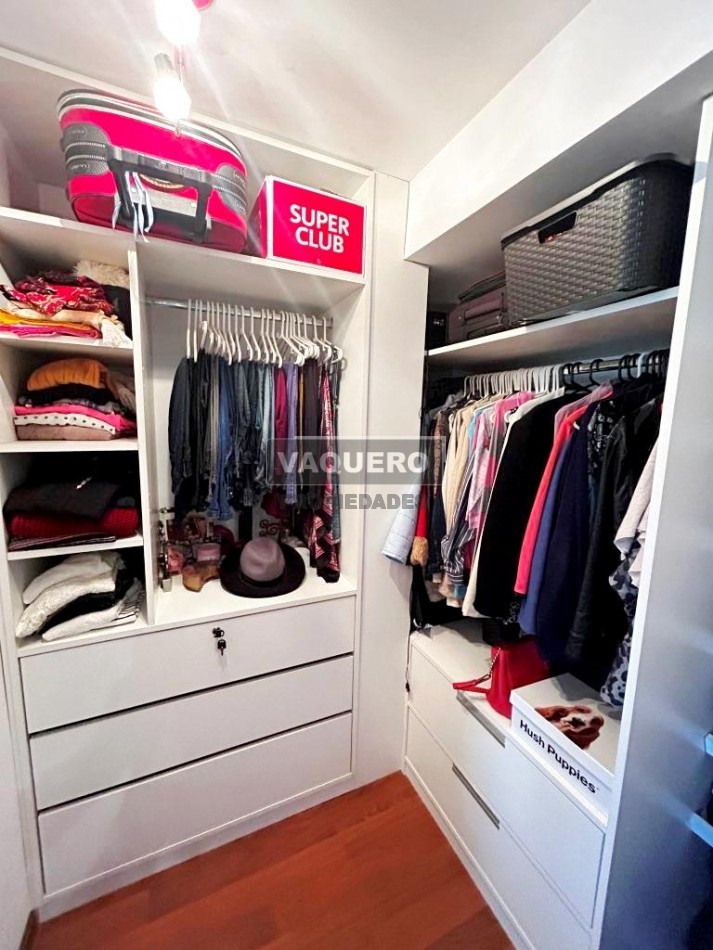 EXCELENTE CHALET ZONA GUEMES