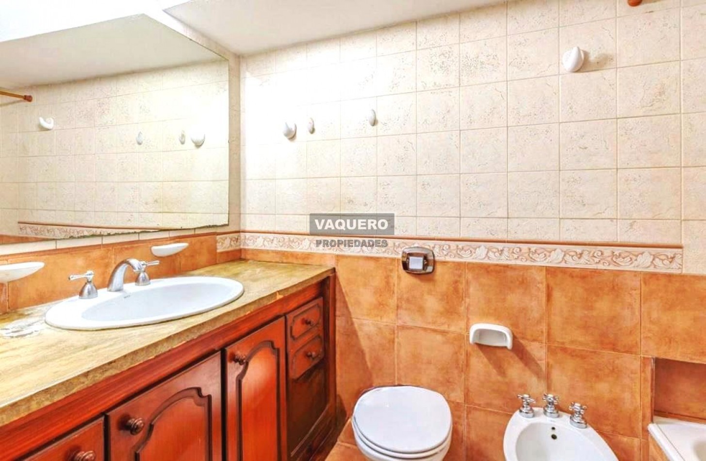 CHALET ZONA CENTRO GUEMES