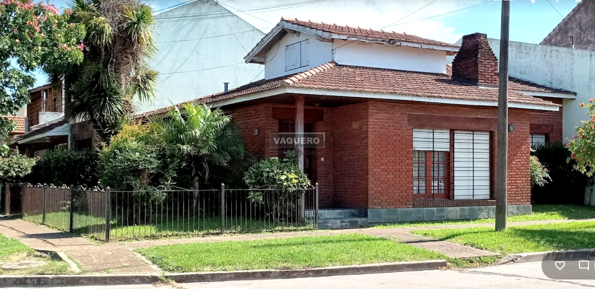 CHALET EN PARQUE LURO