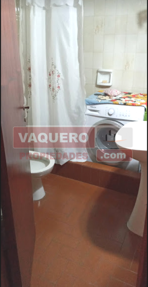 CHALET EN PARQUE LURO