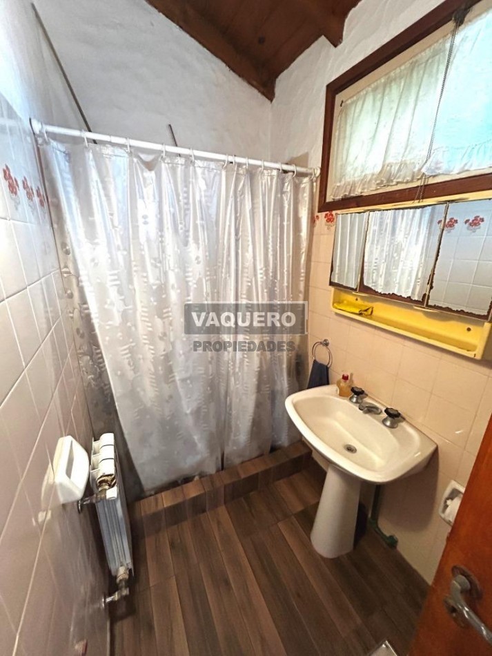 EXCELENTE CHALET ZONA GUEMES