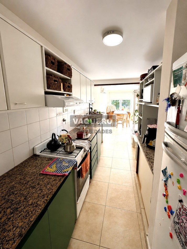 CASA AMPLIA