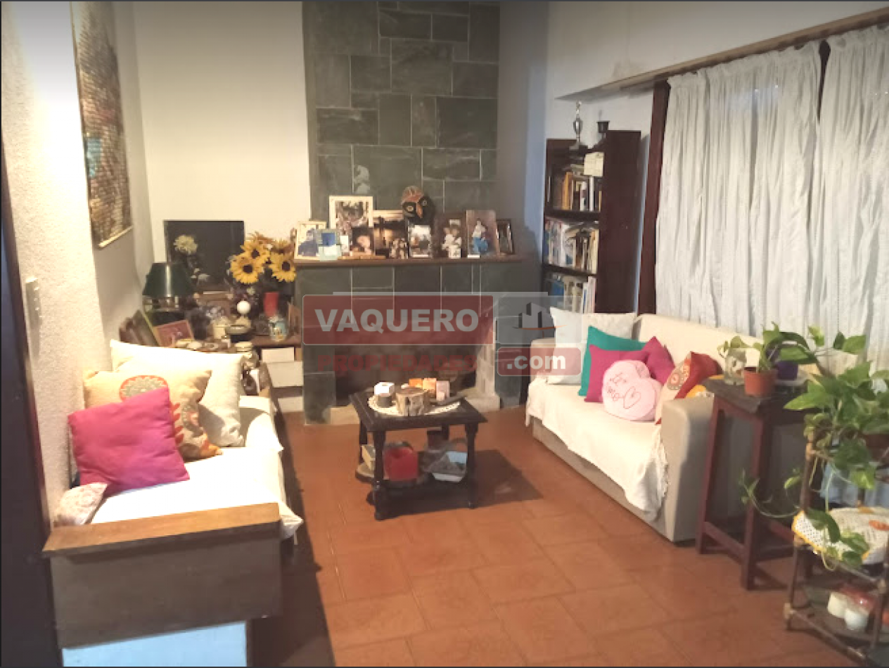 CHALET EN PARQUE LURO